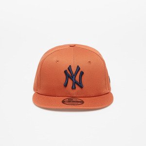 Kšiltovka New Era 950 Mlb League Essential 9Fifty New York Yankees Medium Brown M-L