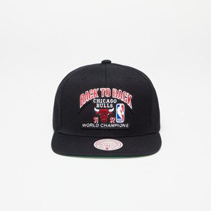 Kšiltovka Mitchell & Ness NBA 91/92 B2B Champs Snapback Hwc Chicago Bulls Black Universal