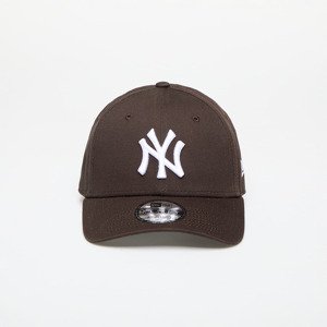 Kšiltovka New Era New York Yankees League Essential 9FORTY Adjustable Cap Dark Brown Universal
