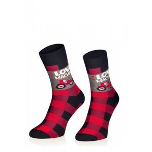 Intenso 0549 Follow Your Passion Valentýnské pánské ponožky 41-43 červeno-černá