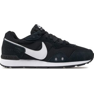 Boty Nike Venture Runner CK2948 001 Black/White/Black