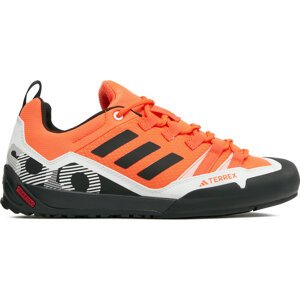 Boty adidas Terrex Swift Solo 2 IE6902 Impora/Cblack/Crywht